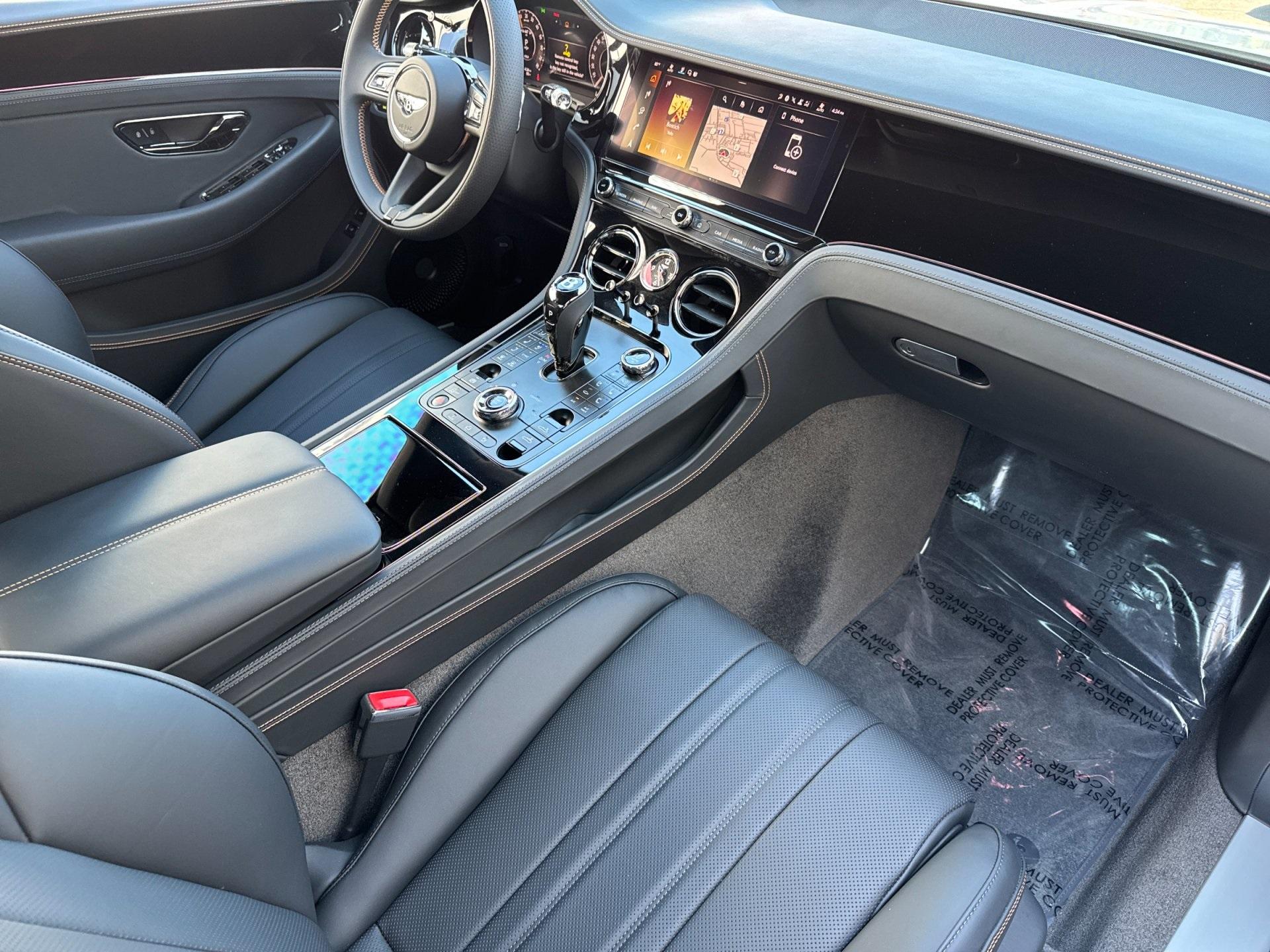 2025 Bentley Continental GT Mulliner photo 2