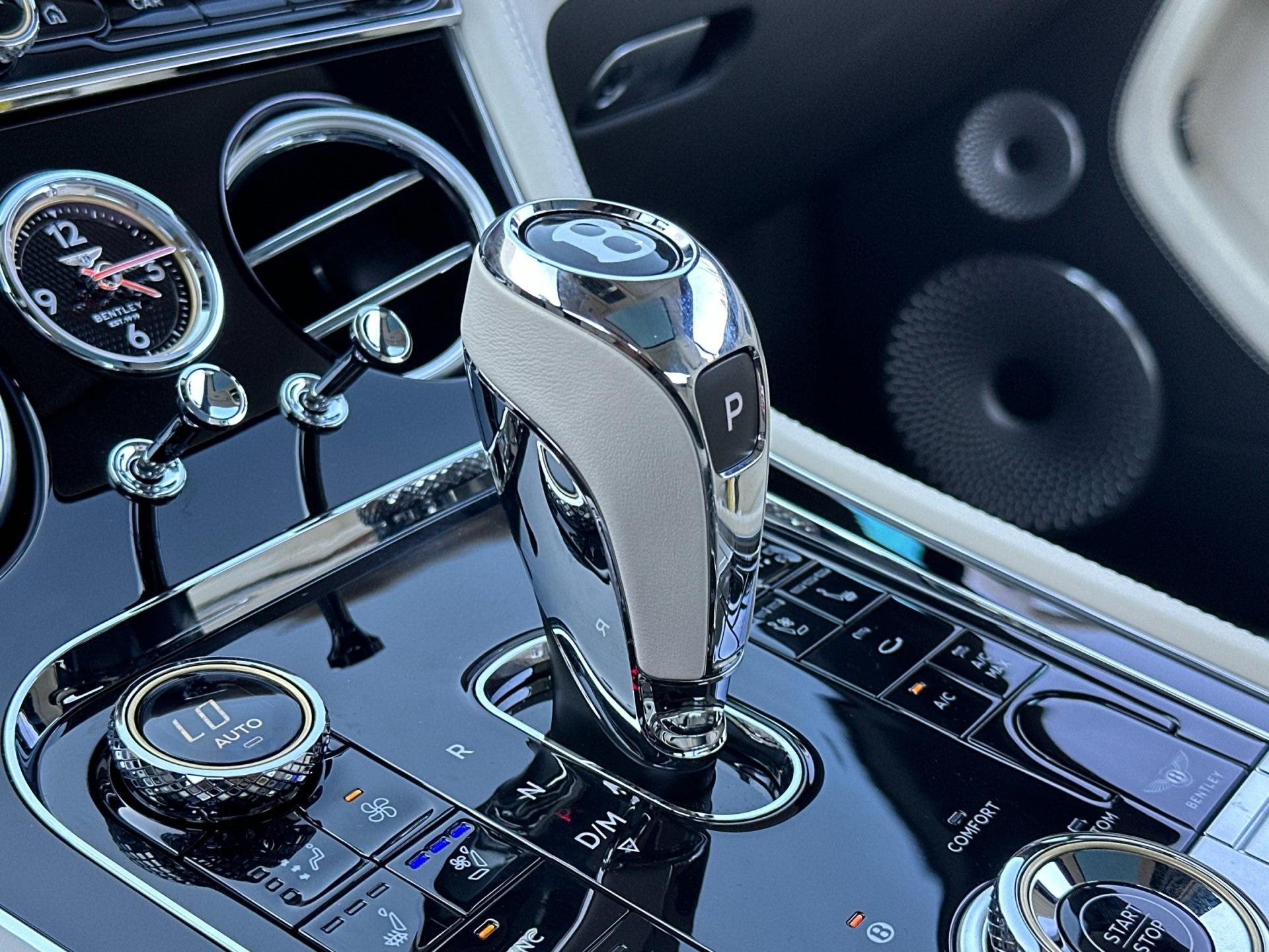 2026 Bentley Continental GT Azure - Photo 24