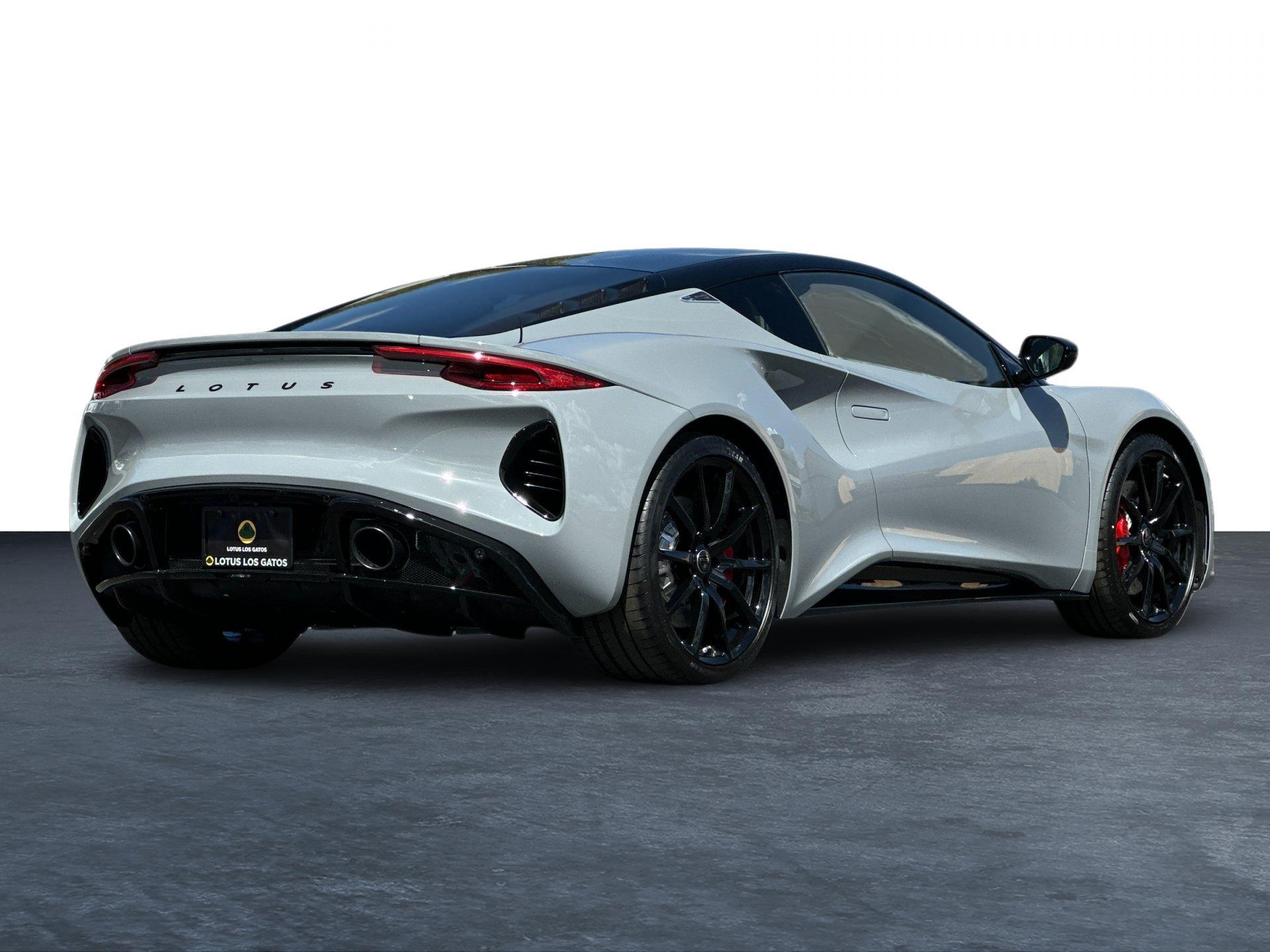 2025 Lotus Emira photo 3