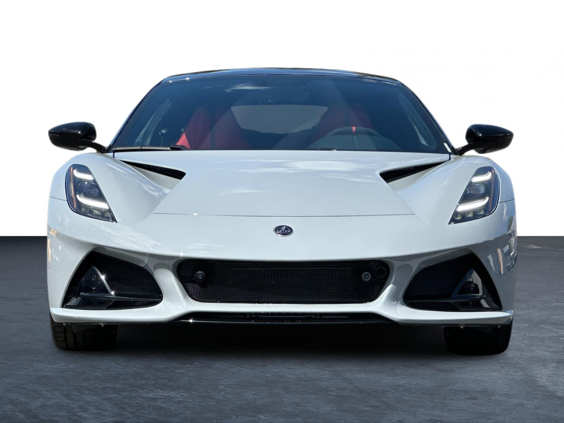 2025 Lotus Emira photo 8