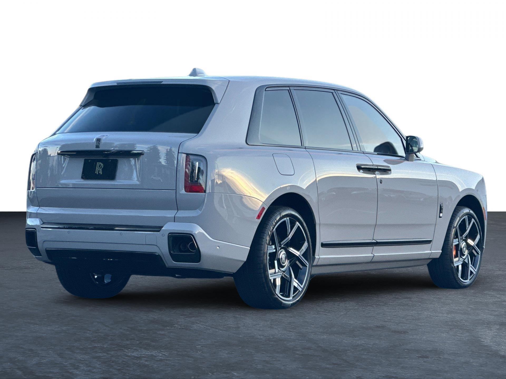 2026 Rolls Royce Cullinan Black Badge photo 2