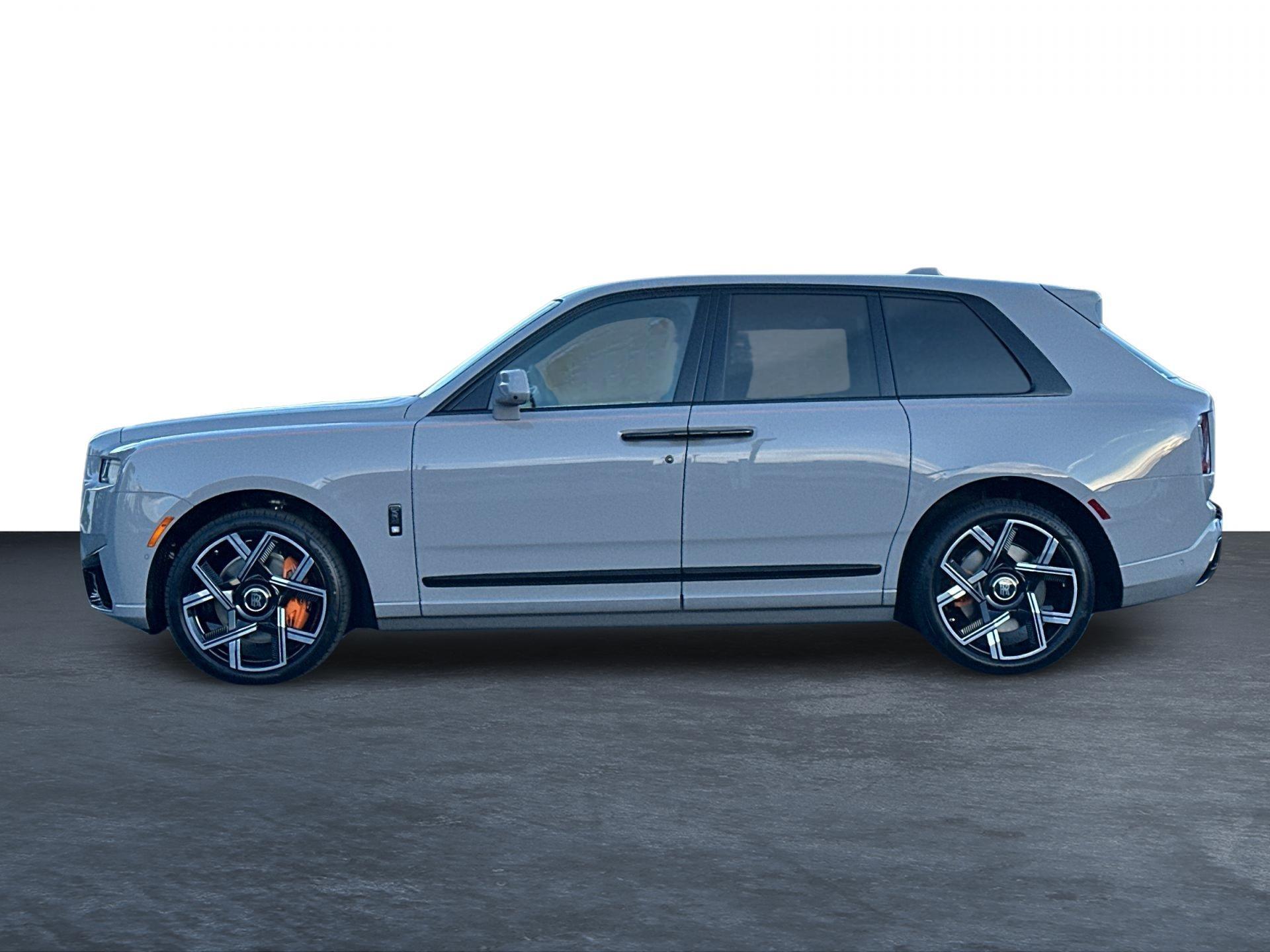 2026 Rolls Royce Cullinan Black Badge photo 3