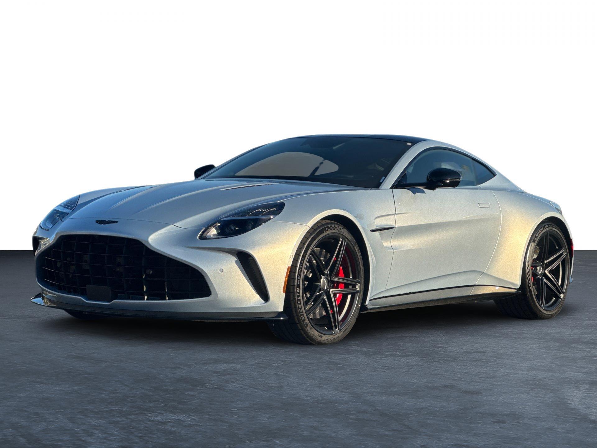 2025 Aston Martin Vantage photo 24