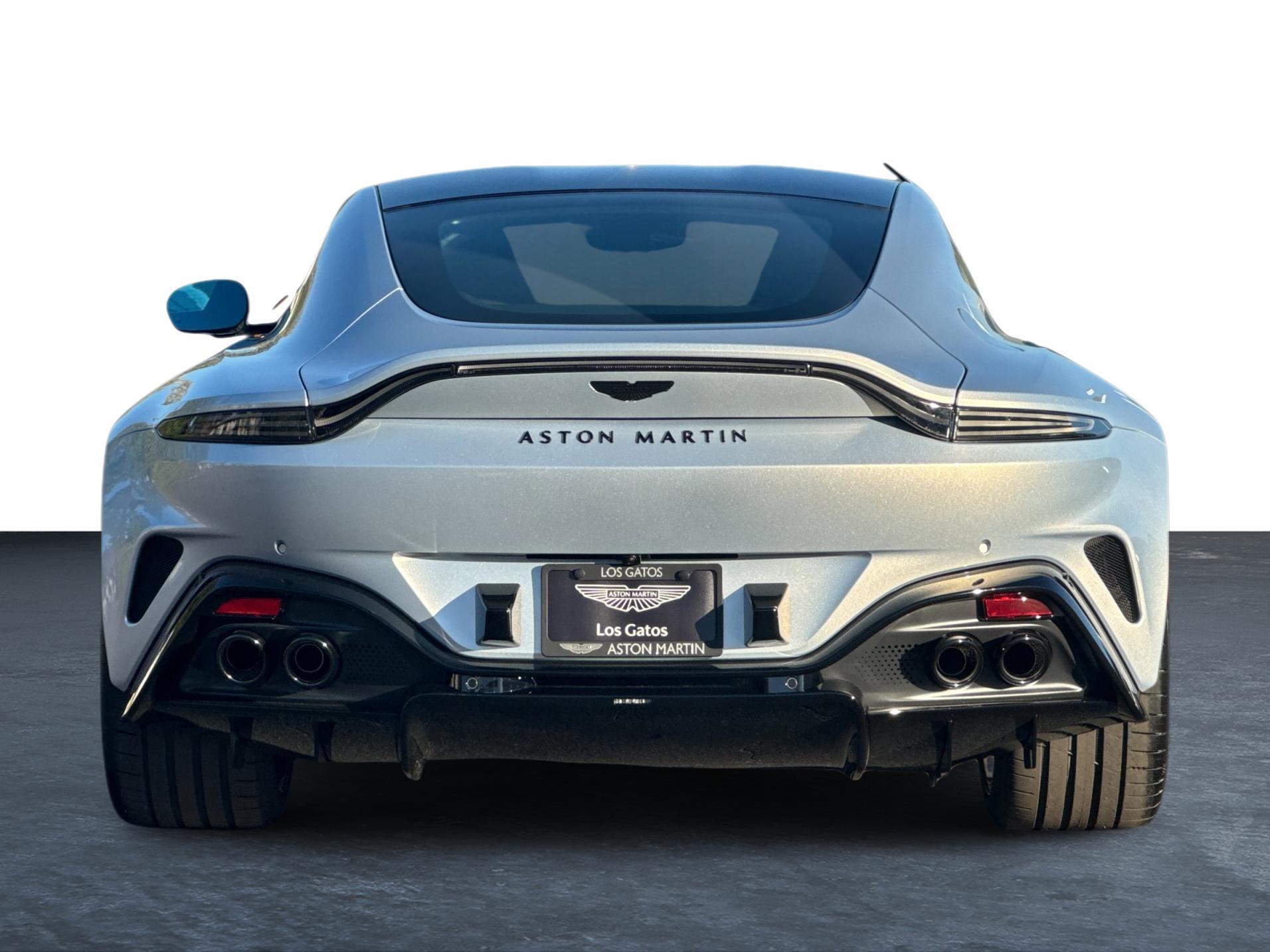 2025 Aston Martin Vantage photo 26