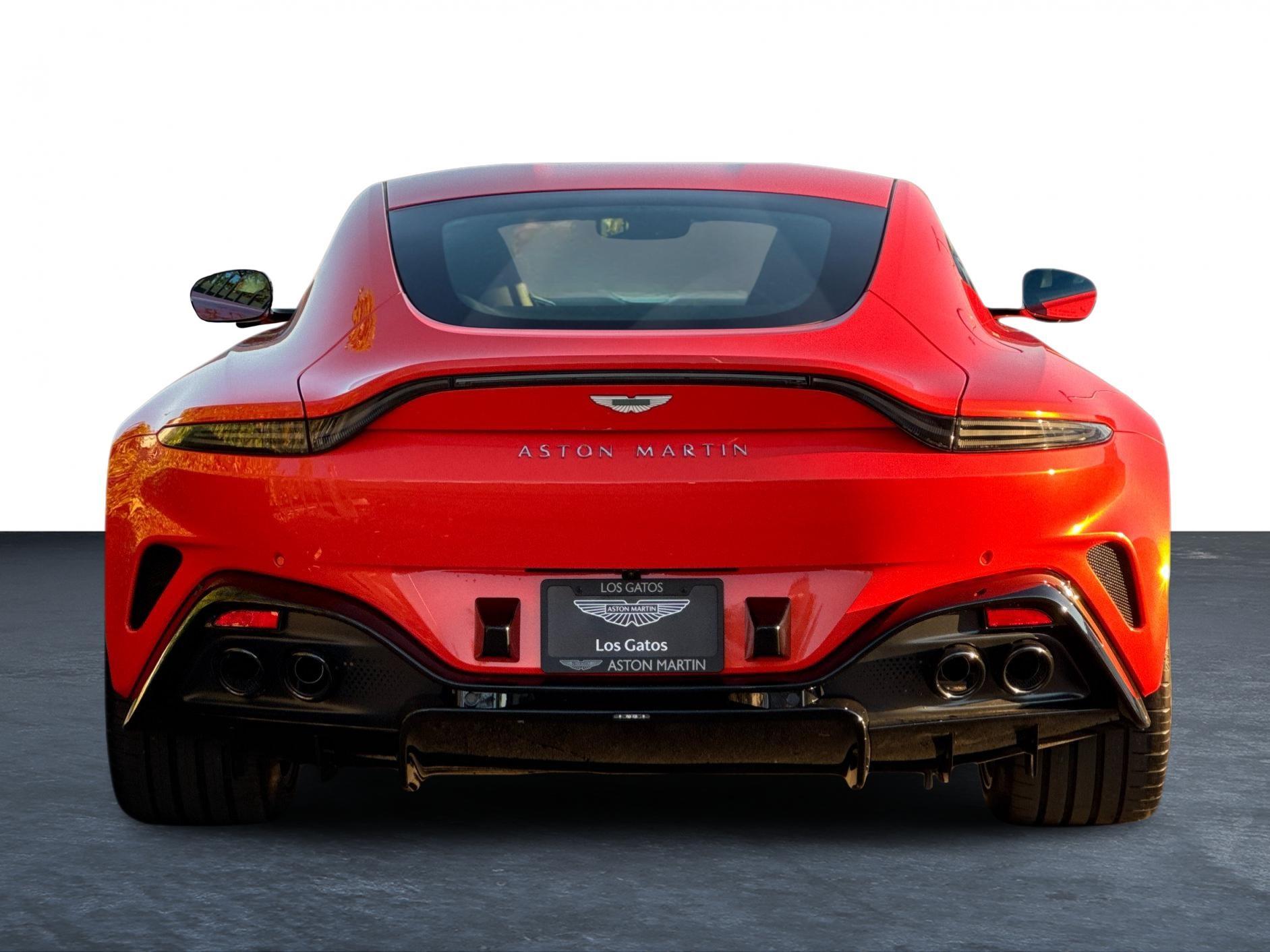 2025 Aston Martin Vantage photo 27
