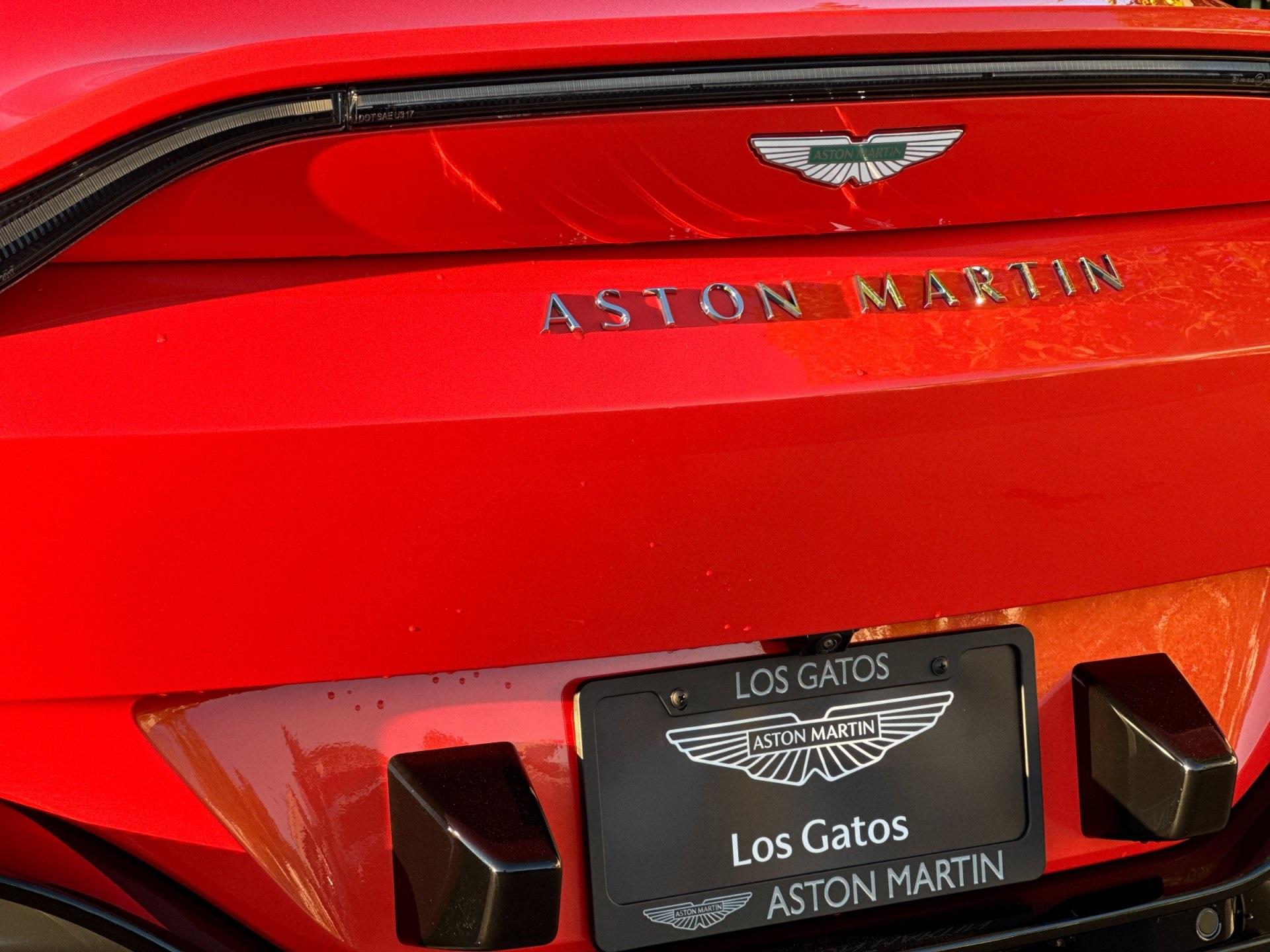 2025 Aston Martin Vantage photo 7