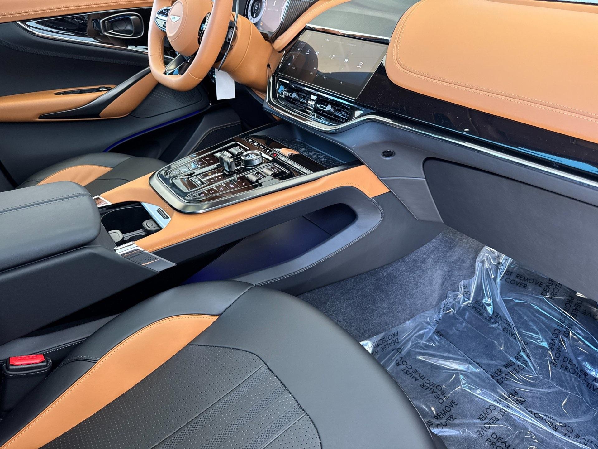 2025 Aston Martin DBX AM8 DBX707 photo 17