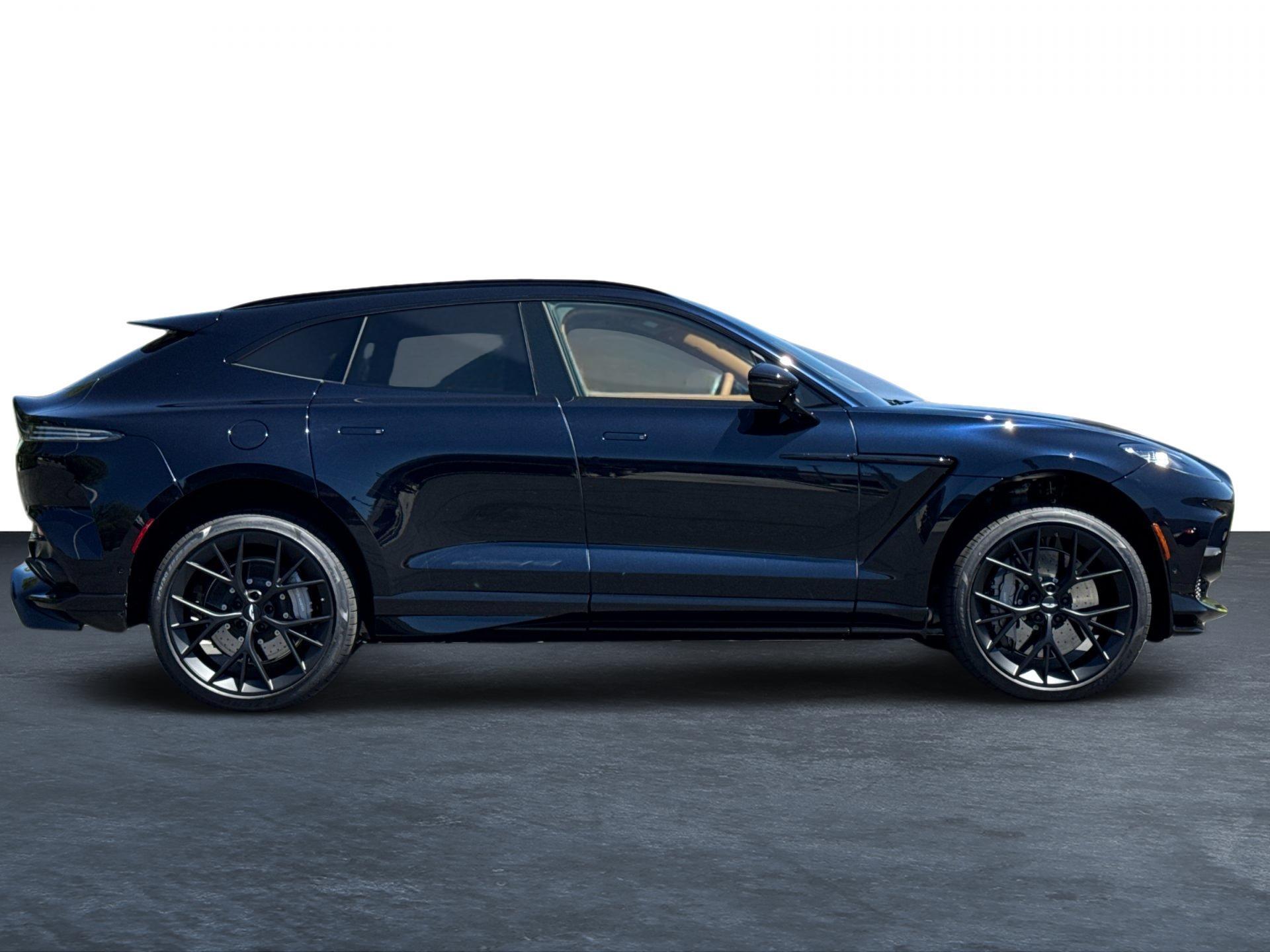 2025 Aston Martin DBX AM8 DBX707 photo 29