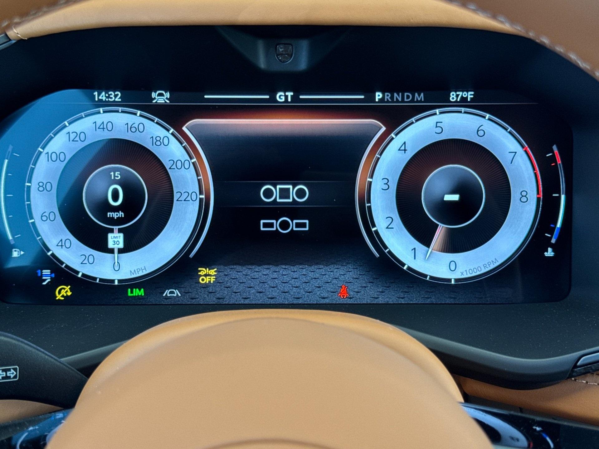 2025 Aston Martin DBX AM8 DBX707 photo 5