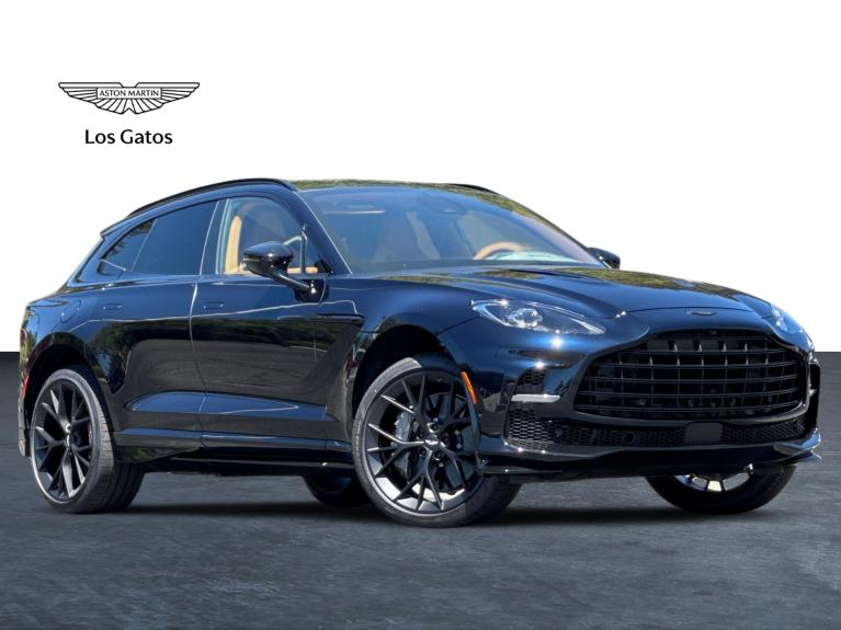 2025 Aston Martin DBX