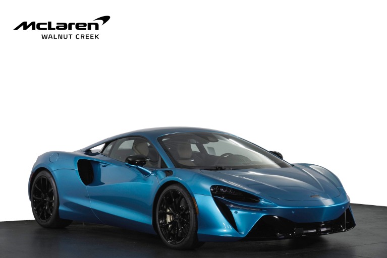 2026 McLaren Artura